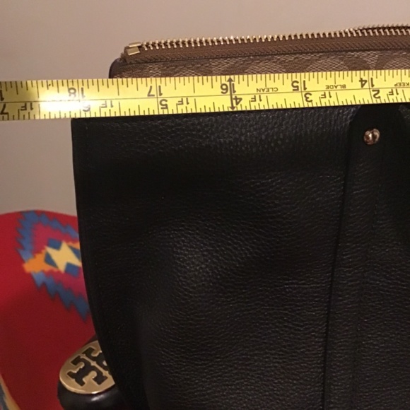 🔥🔥NWOT, AUTHENTIC COACH BAG, GORGEOUS 18 inches x 12 inches - Picture 10 of 11